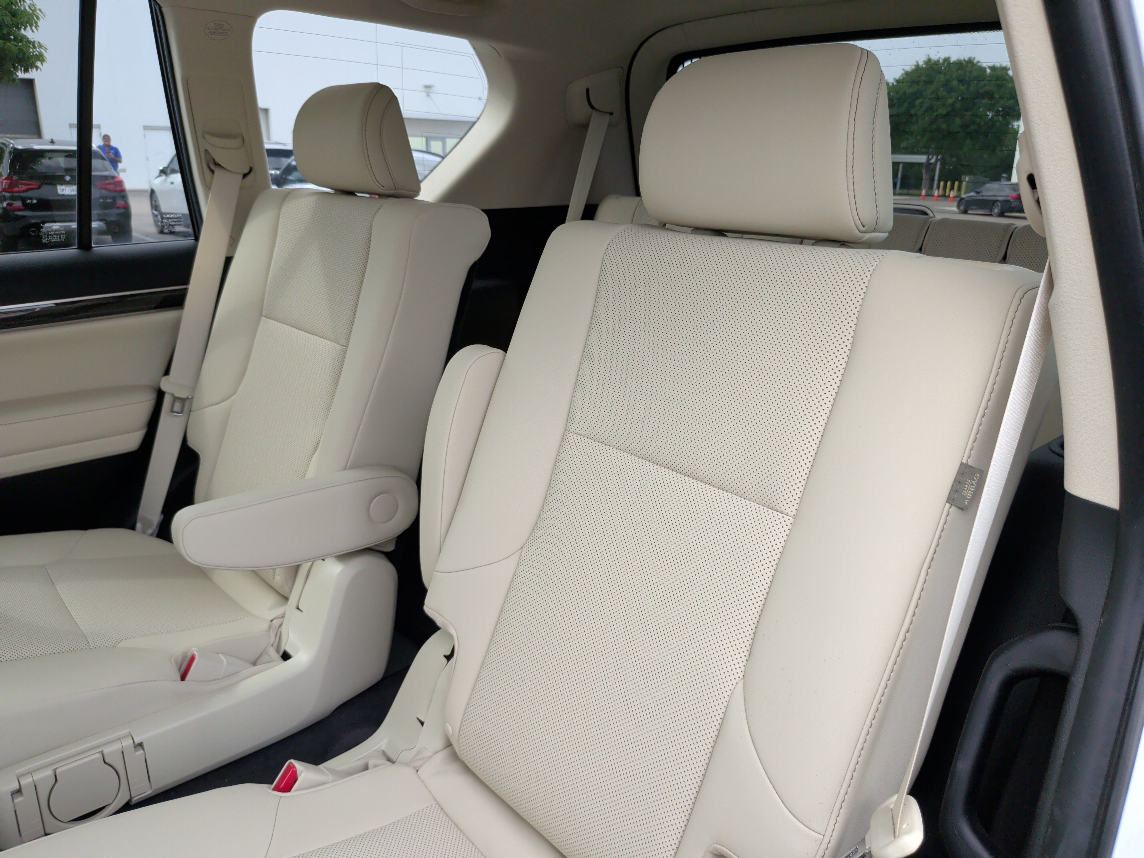 Used 2020 Lexus GX 460 Premium AWD/4WD image 36