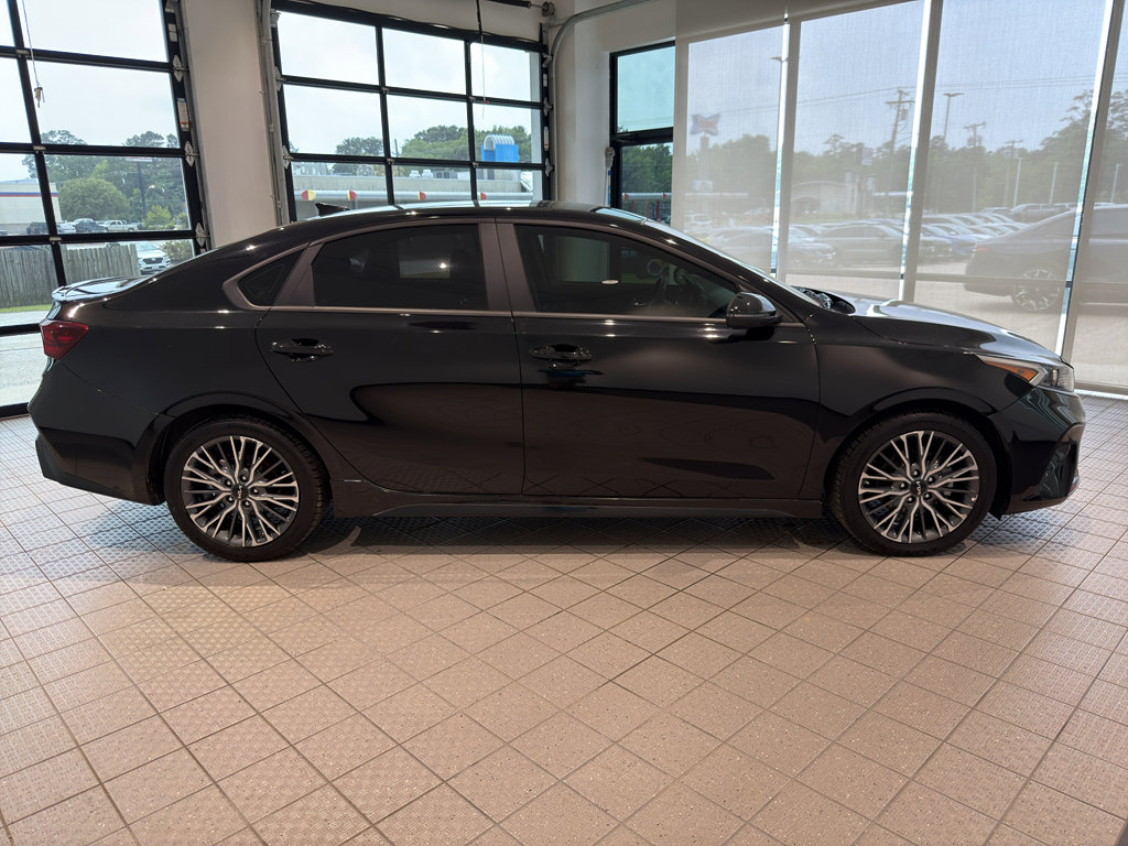 Used 2023 Kia Forte GT-Line FWD image 6