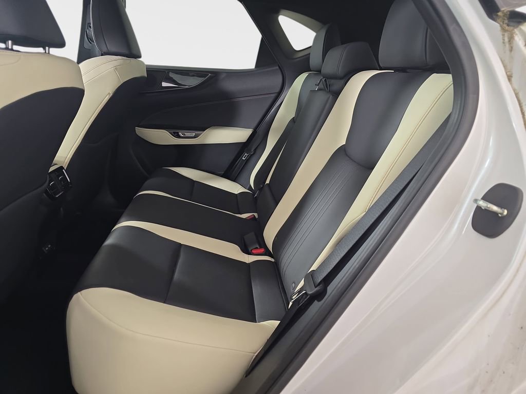 Used 2023 Lexus NX 350 AWD image 17