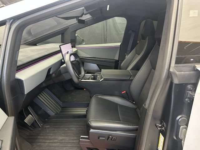 Used 2024 Tesla Cybertruck Cyberbeast AWD/4WD image 22