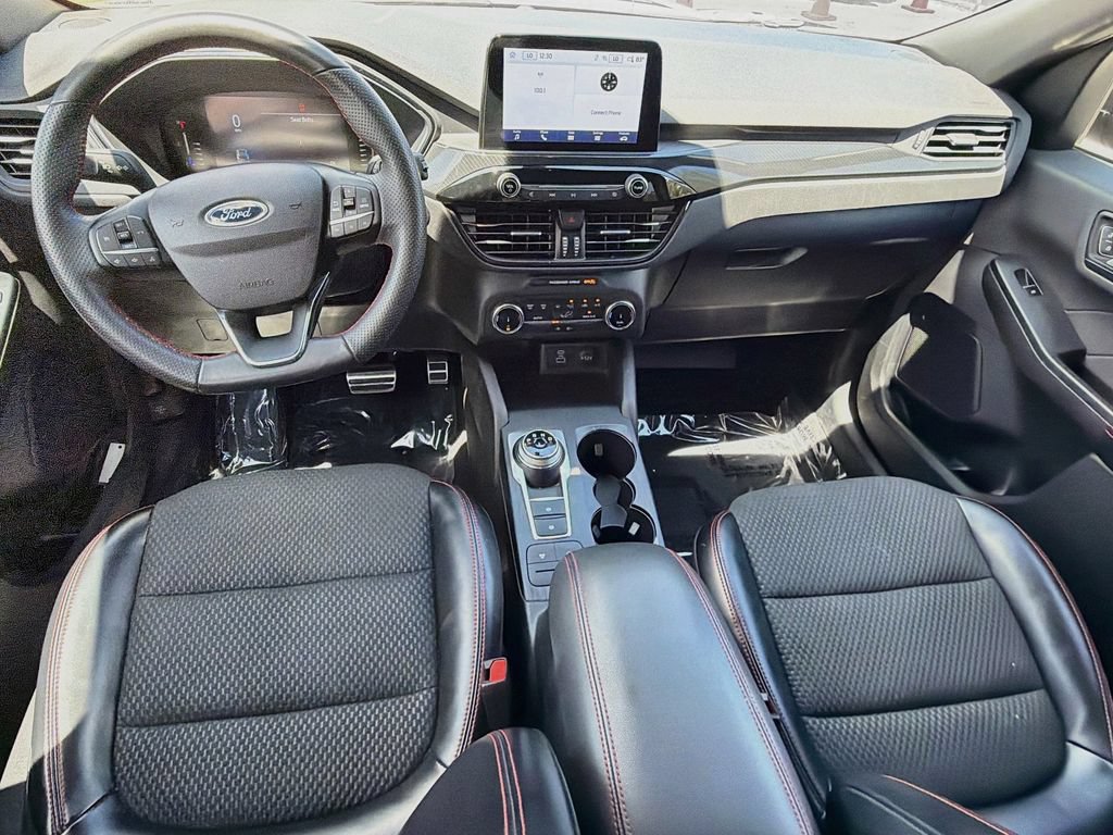Used 2023 Ford Escape ST-Line FWD image 15