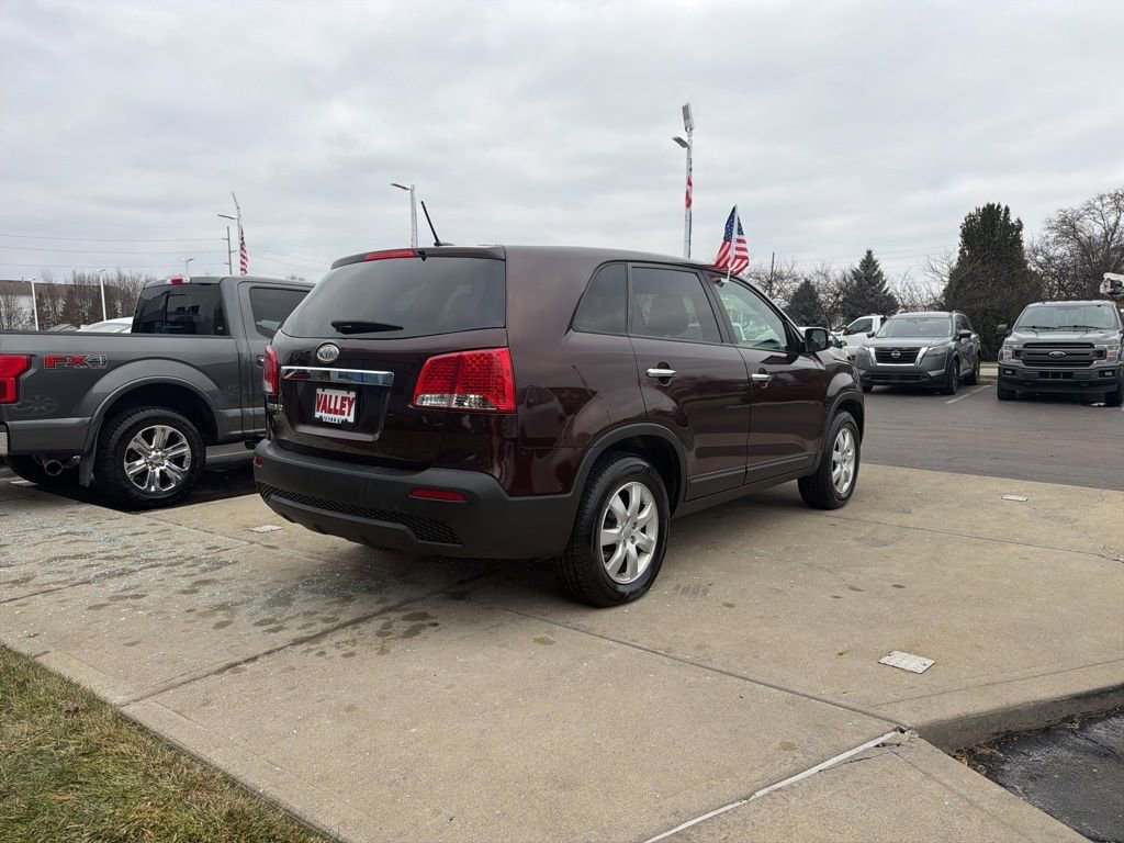 Used 2013 Kia Sorento LX image 7