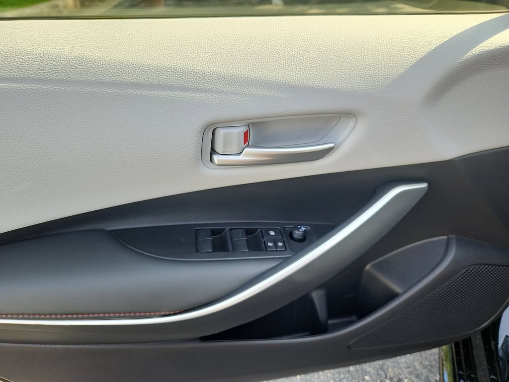 Used 2024 Toyota Corolla SE AWD/4WD image 12