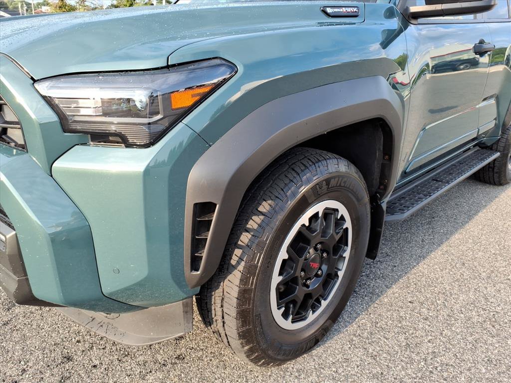 Used 2025 Toyota 4Runner TRD Off-Road AWD/4WD image 8