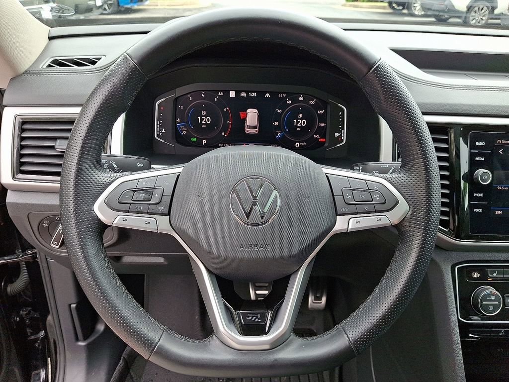 Used 2023 Volkswagen Atlas SEL R-Line AWD/4WD image 21