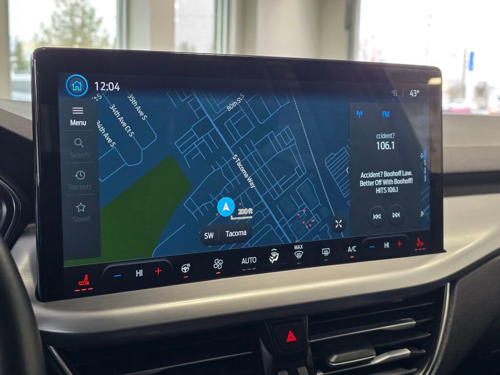 Used 2024 Ford Escape Platinum image 32