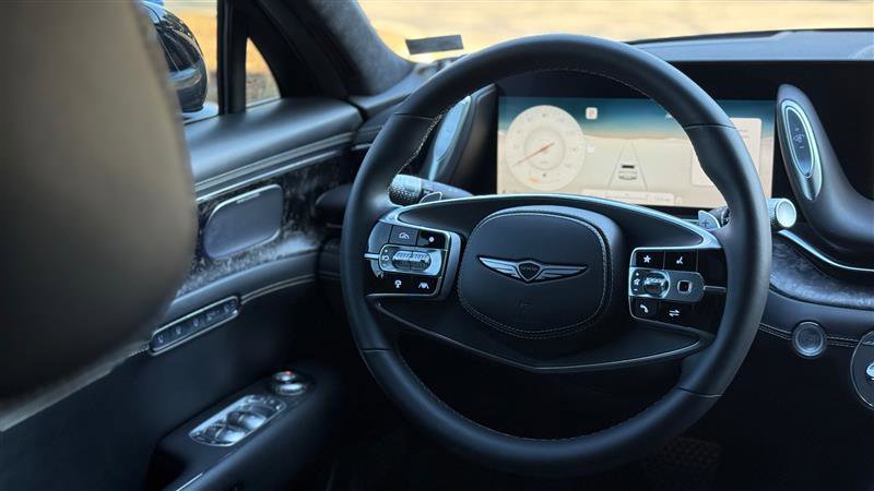 Used 2024 Genesis G90 3.5T image 38