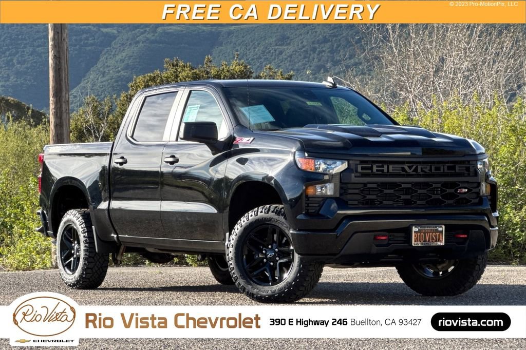 Used 2023 Chevrolet Silverado 1500 Custom Trail Boss AWD/4WD image 1
