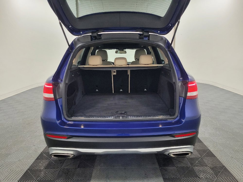 Used 2018 Mercedes-Benz GLC 300 4MATIC w/ Multimedia Package image 29