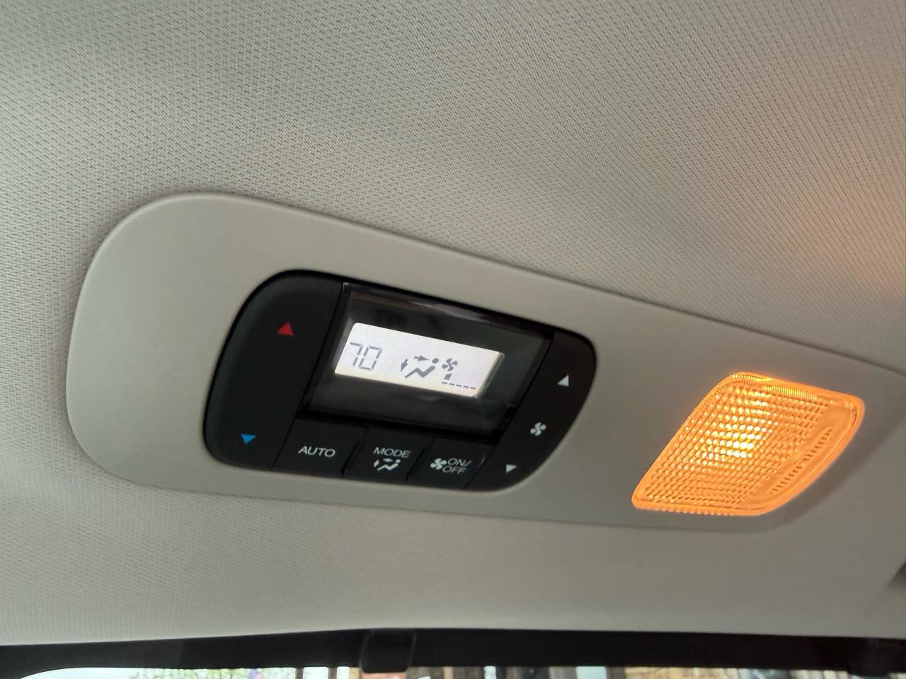 Used 2025 Honda Odyssey EX-L image 19