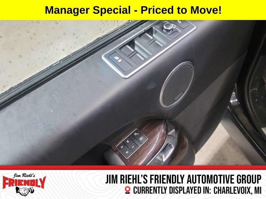 Used 2016 Land Rover Range Rover Supercharged image 11