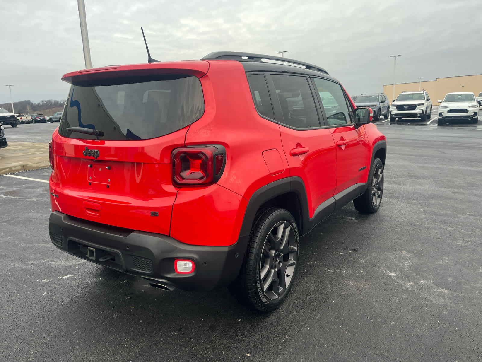 Used 2019 Jeep Renegade Limited w/ Quick Order Package 22P image 9