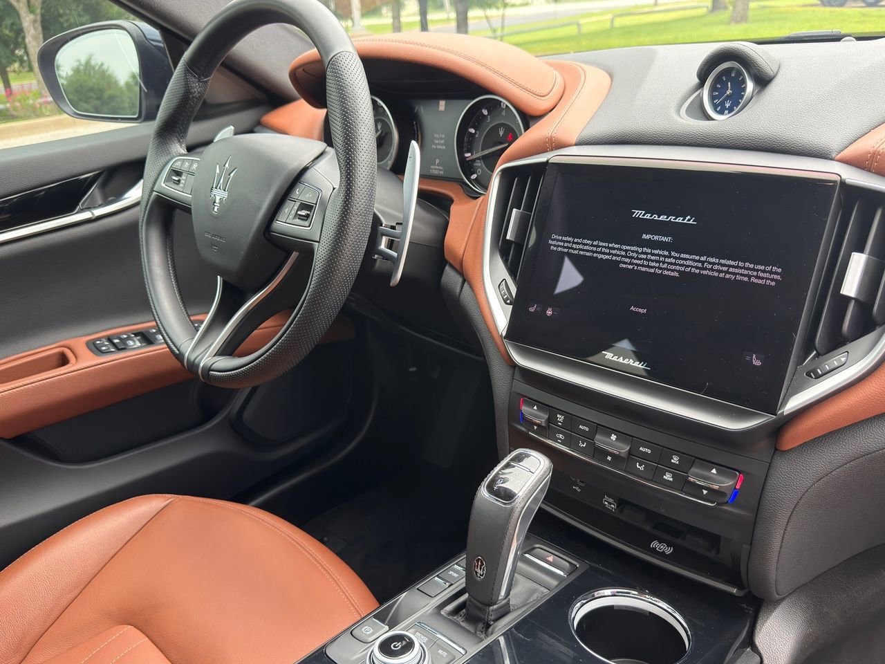 Certified 2022 Maserati Ghibli Modena Q4 AWD/4WD image 38