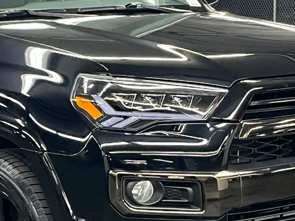 Used 2020 Toyota 4Runner SR5 image 38