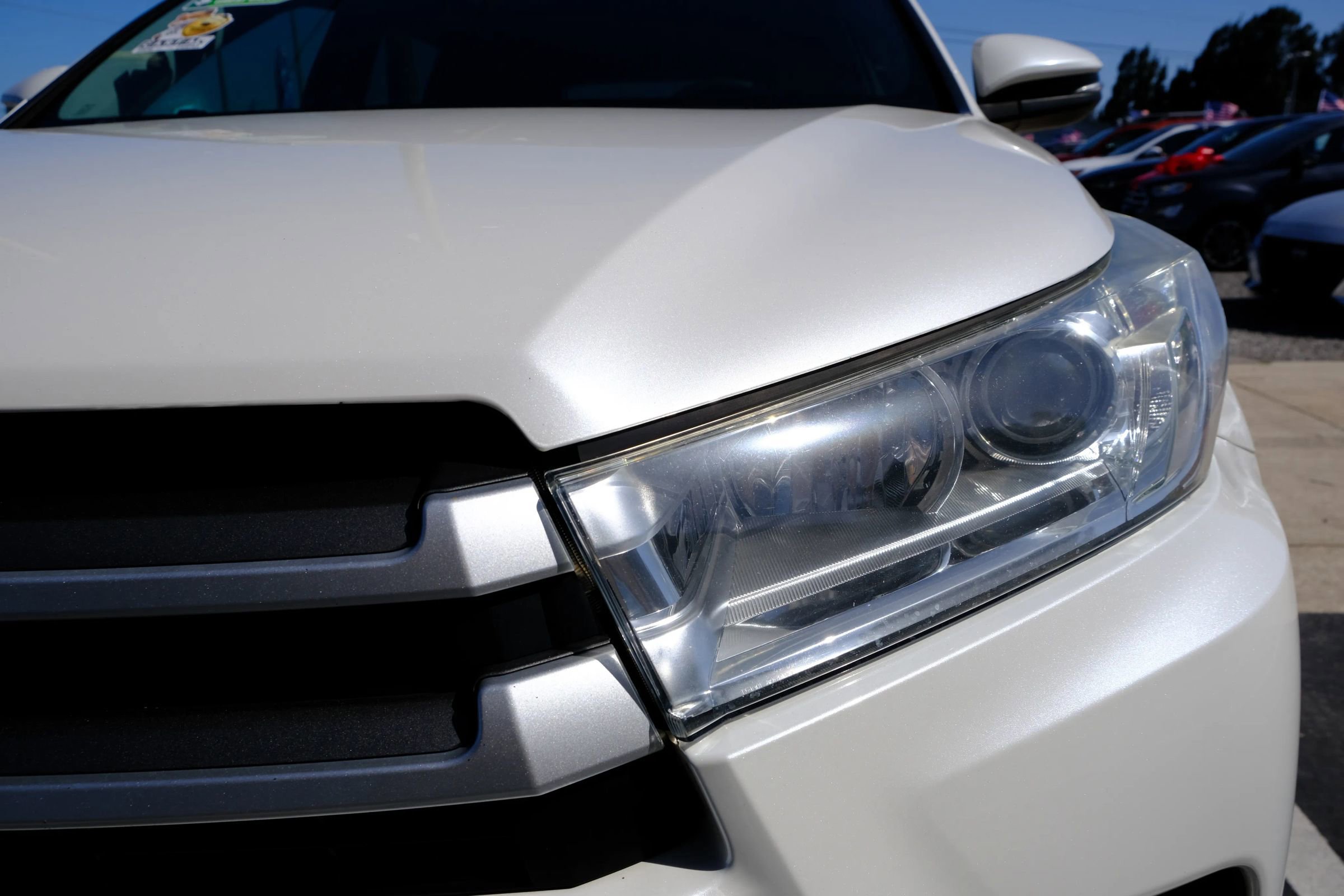 Used 2019 Toyota Highlander XLE image 10