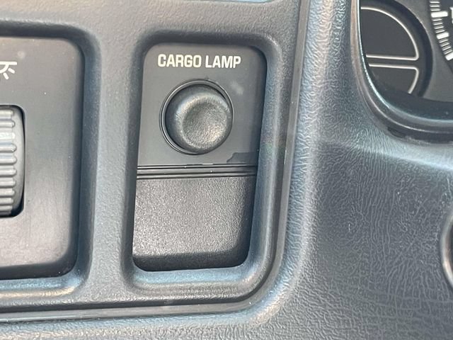 Used 2002 Chevrolet Silverado 1500 LS w/ Heavy Duty Suspension Pkg RWD image 25
