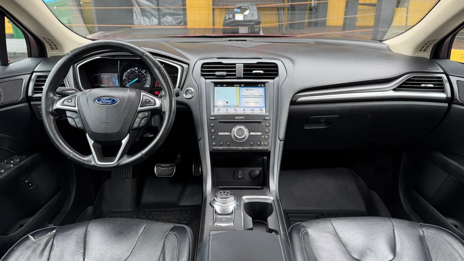 Used 2017 Ford Fusion Energi Titanium FWD image 17
