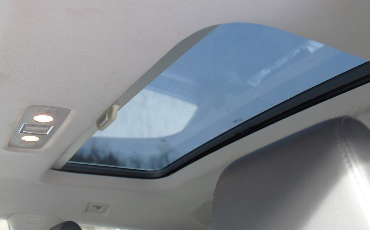 Used 2015 Audi Q7 3.0T Premium Plus w/ Premium Plus Package image 34