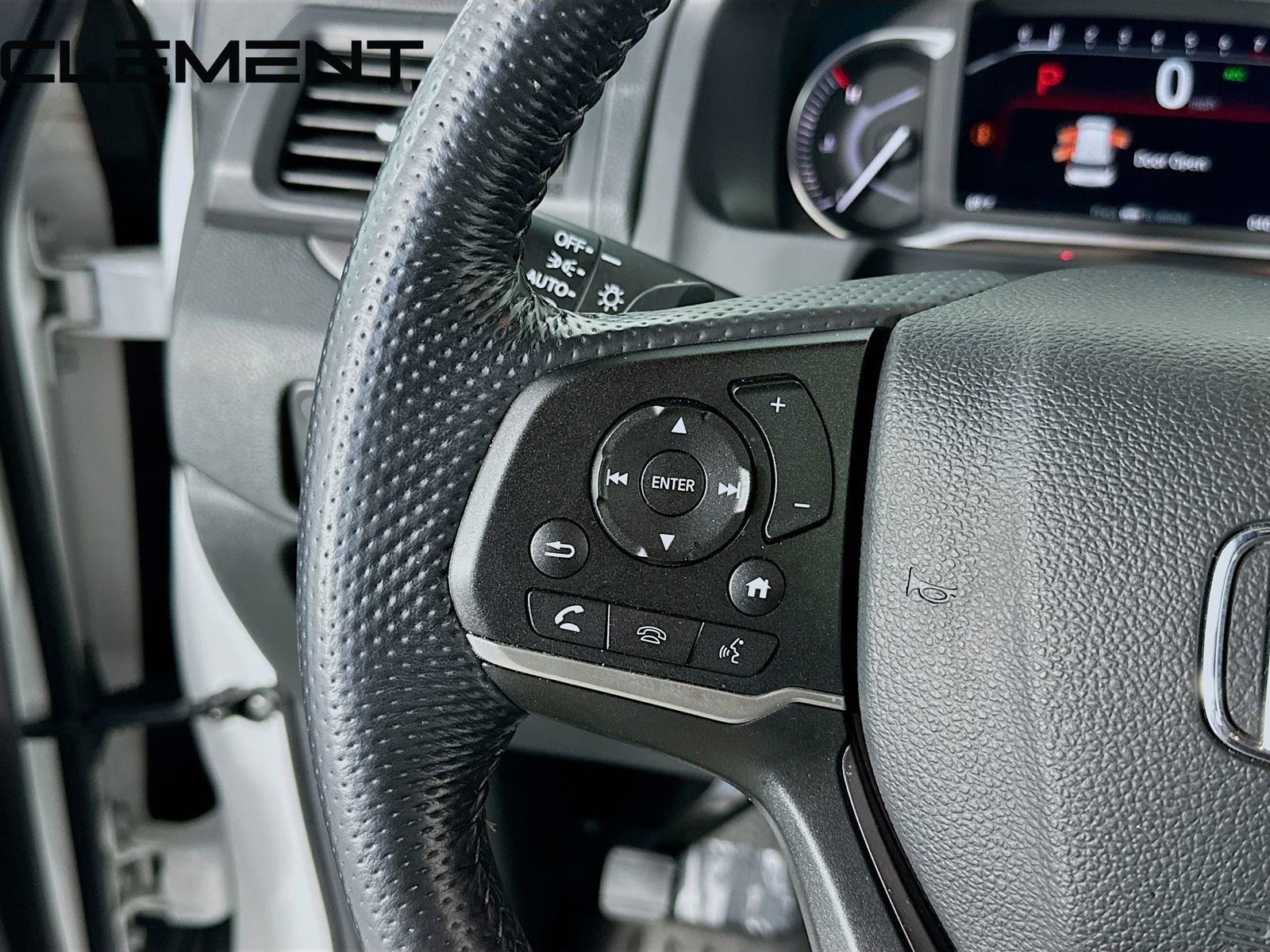 Used 2023 Honda Passport EX-L image 15