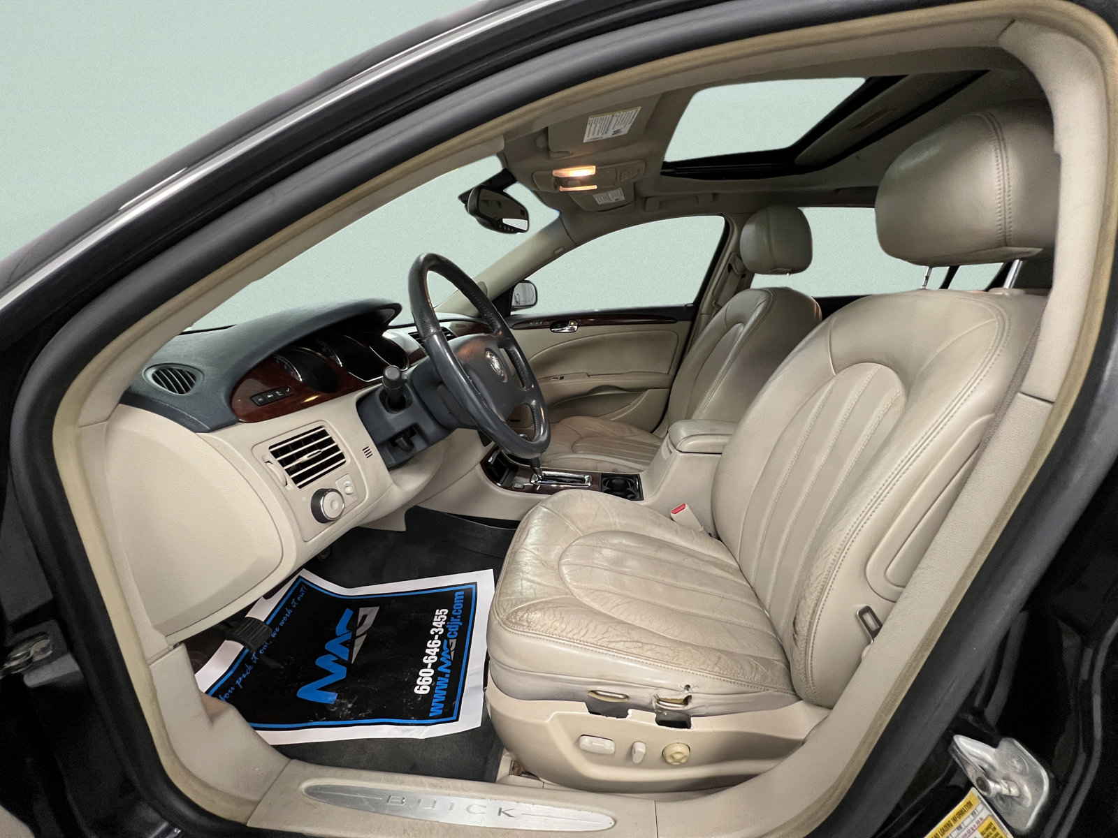 Used 2006 Buick Lucerne CXS w/ Driver Confidence Package FWD image 13