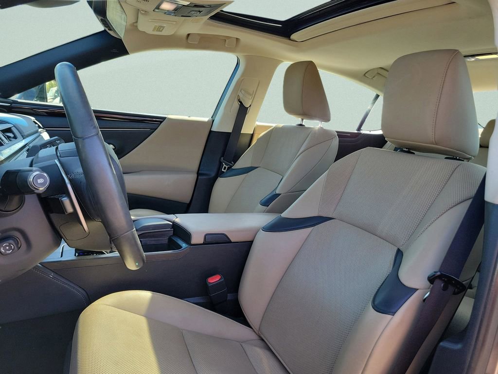 Used 2021 Lexus ES 350 w/ Premium Package image 13