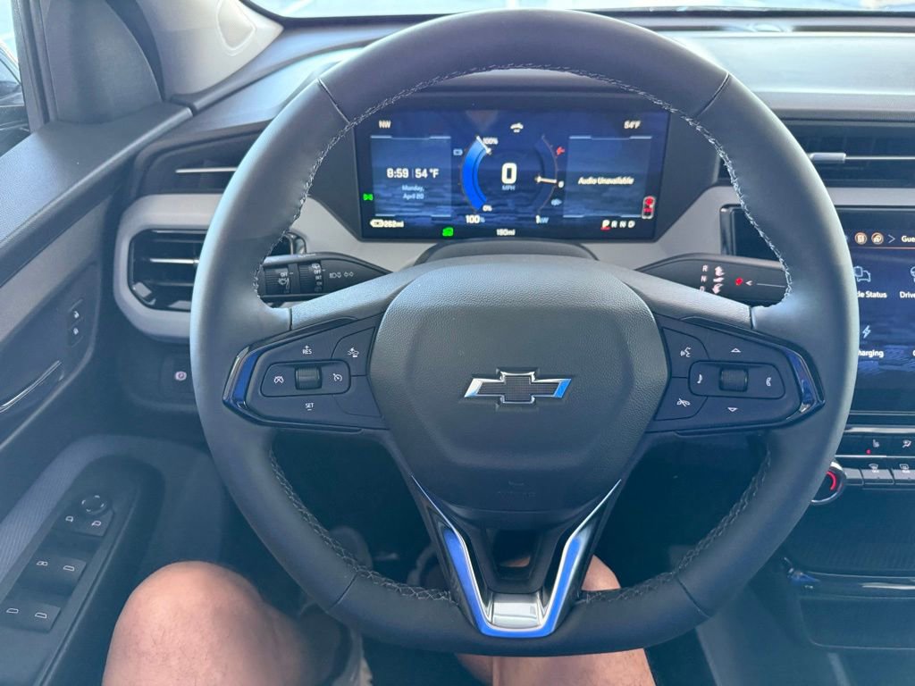 New 2027 Chevrolet Bolt LT w/ Comfort Package FWD image 12
