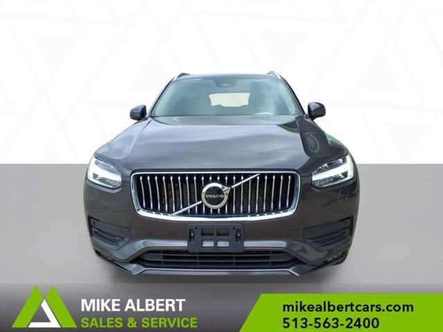 Used 2023 Volvo XC90 B5 Core AWD/4WD image 2