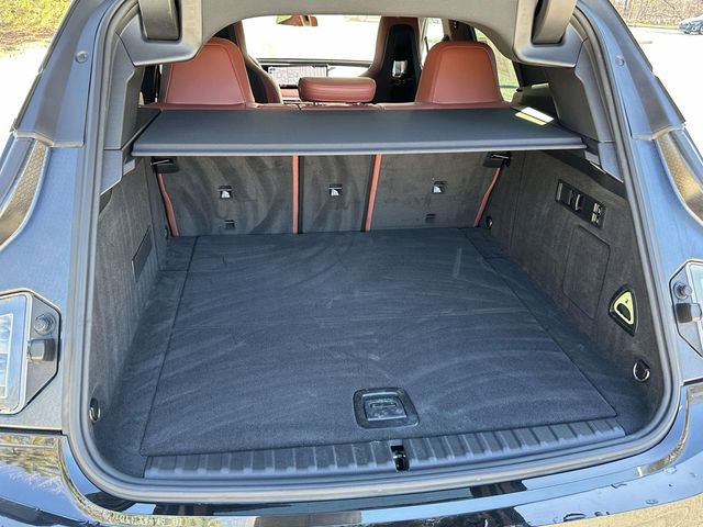 Certified 2023 BMW iX xDrive50 w/ Premium Package image 17