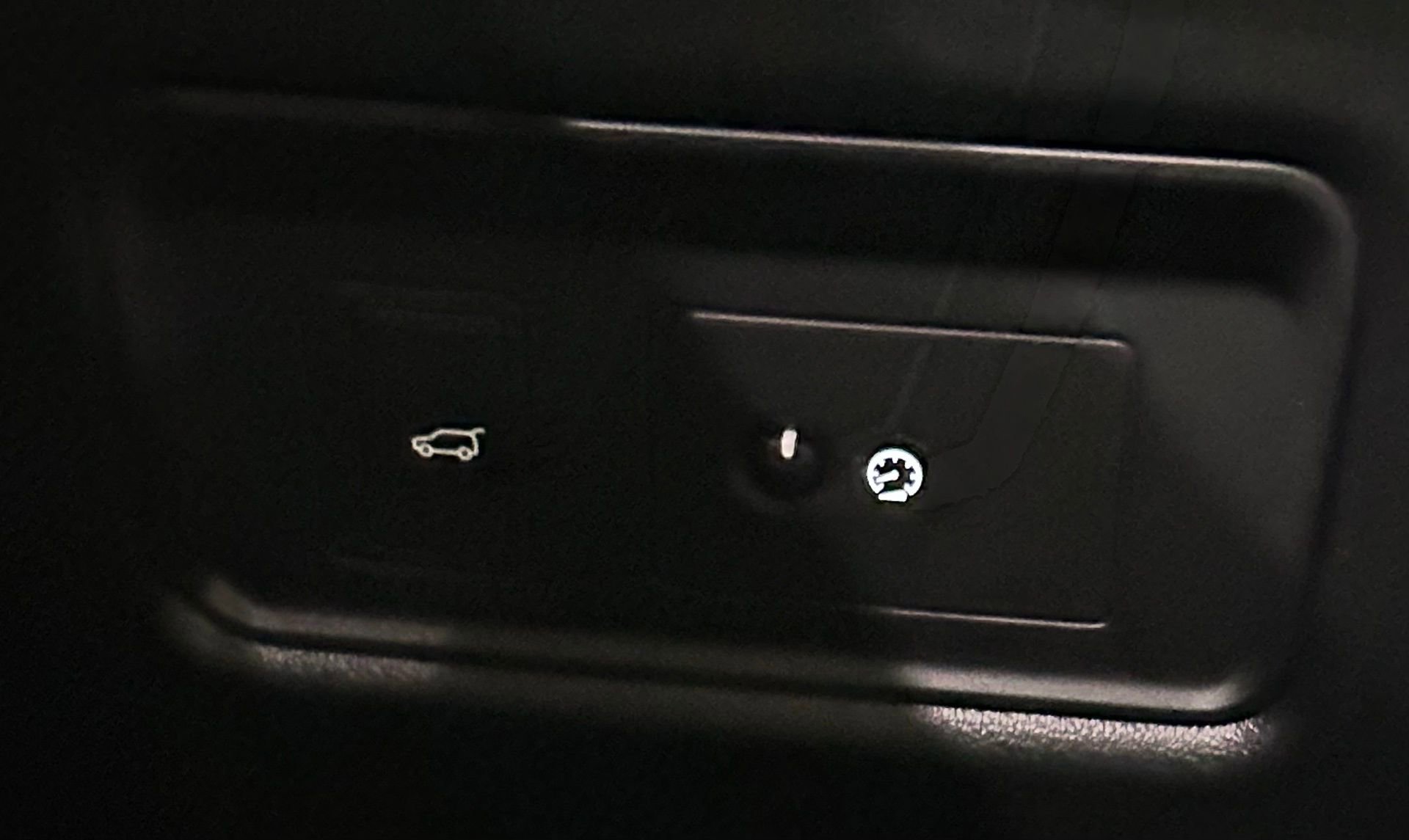 Used 2016 Land Rover Range Rover Sport HSE AWD/4WD image 58