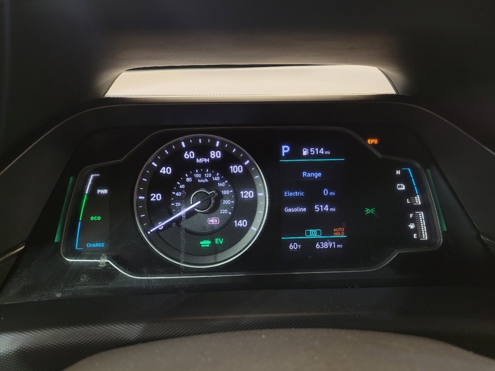 Used 2021 Hyundai Ioniq SE FWD image 23