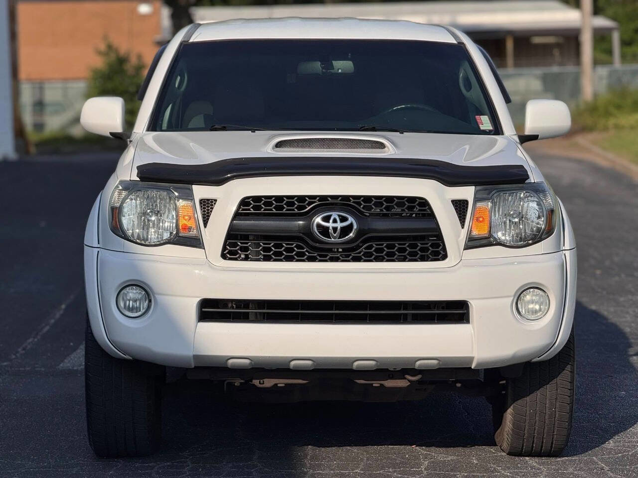Used 2011 Toyota Tacoma PreRunner RWD image 2