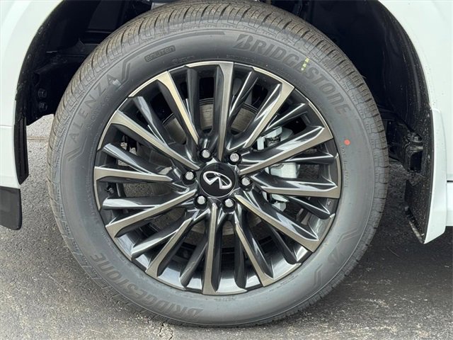 New 2026 INFINITI QX80 Autograph w/ Premium Cargo Package image 10