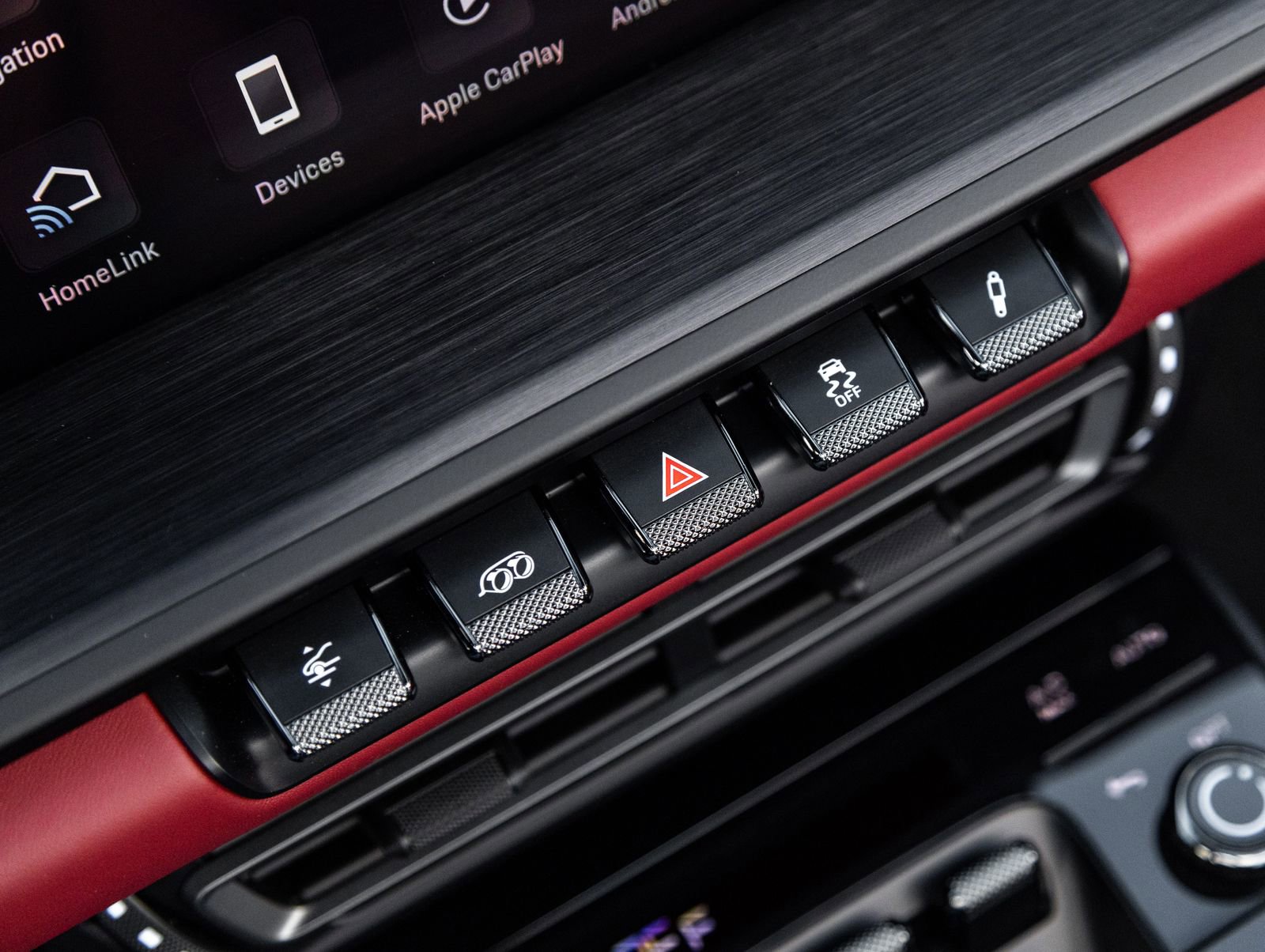 Certified 2024 Porsche 911 Targa 4 GTS w/ Premium Package image 28