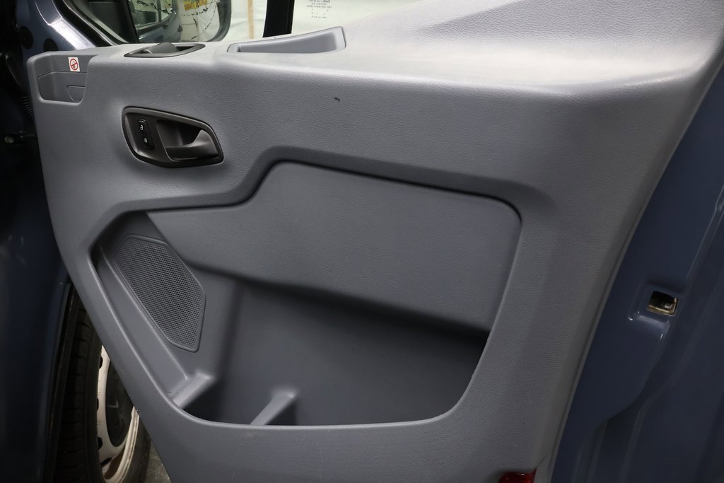 Used 2019 Ford Transit 250 148 High Roof Extended image 12