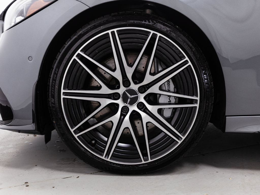 Used 2024 Mercedes-Benz C 43 AMG 4MATIC Sedan image 39