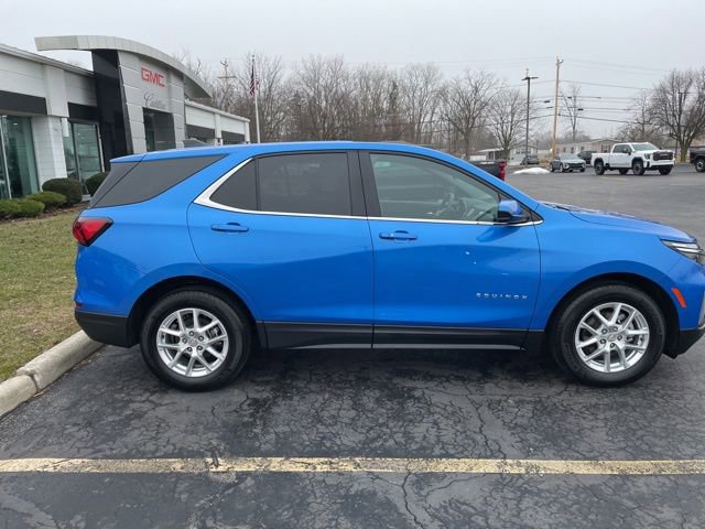 Used 2024 Chevrolet Equinox LT w/ LPO, Floor Liner Package image 9