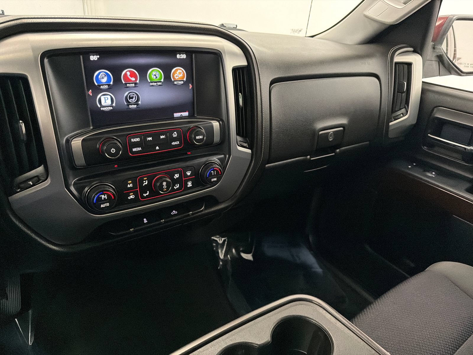 Used 2014 GMC Sierra 1500 SLE w/ SLE Value Package AWD/4WD image 23