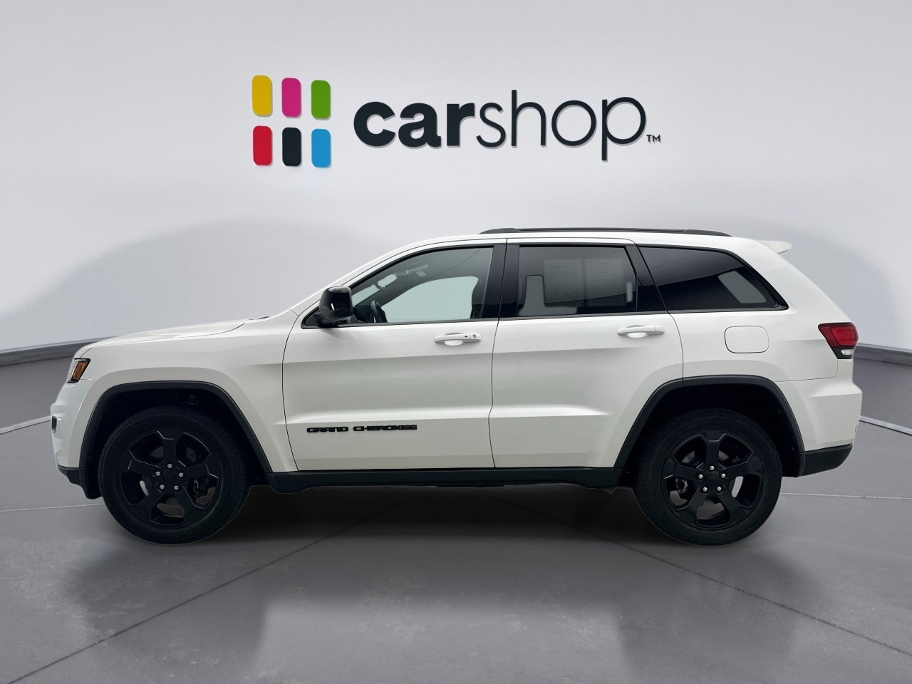 Used 2021 Jeep Grand Cherokee Freedom Edition AWD/4WD image 2