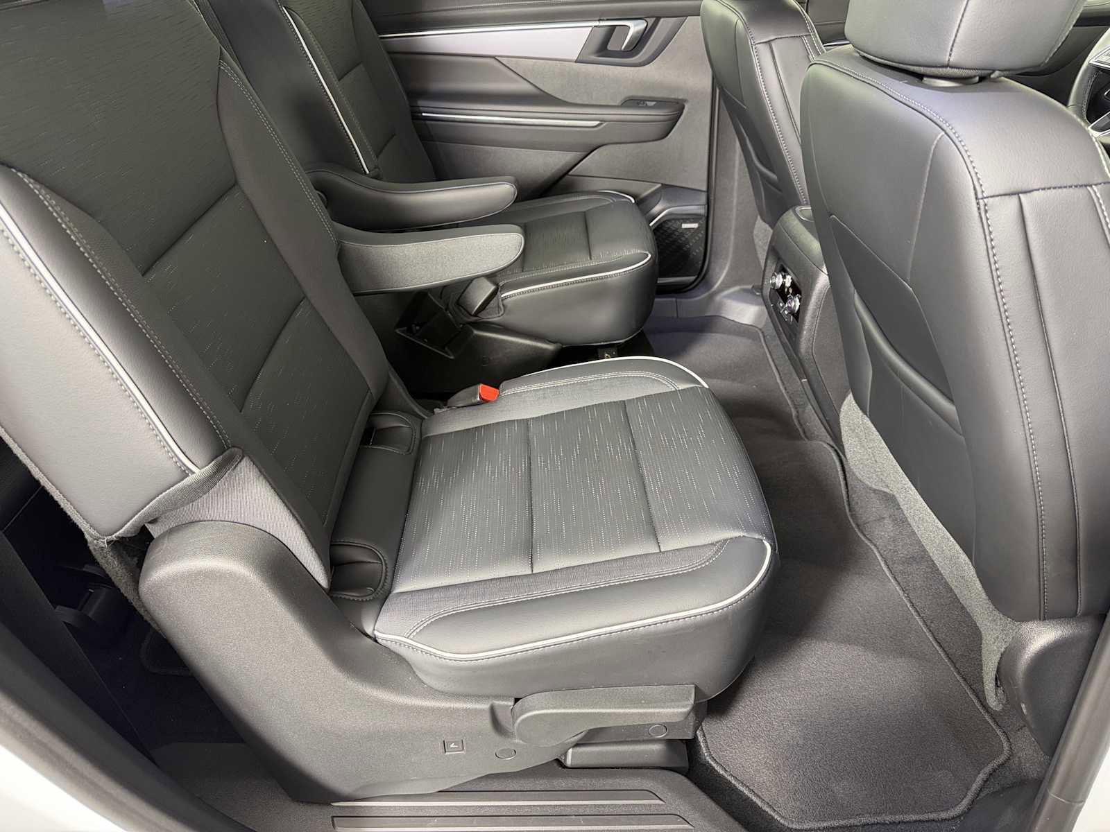 New 2026 Buick Enclave Sport Touring w/ Power Package image 14