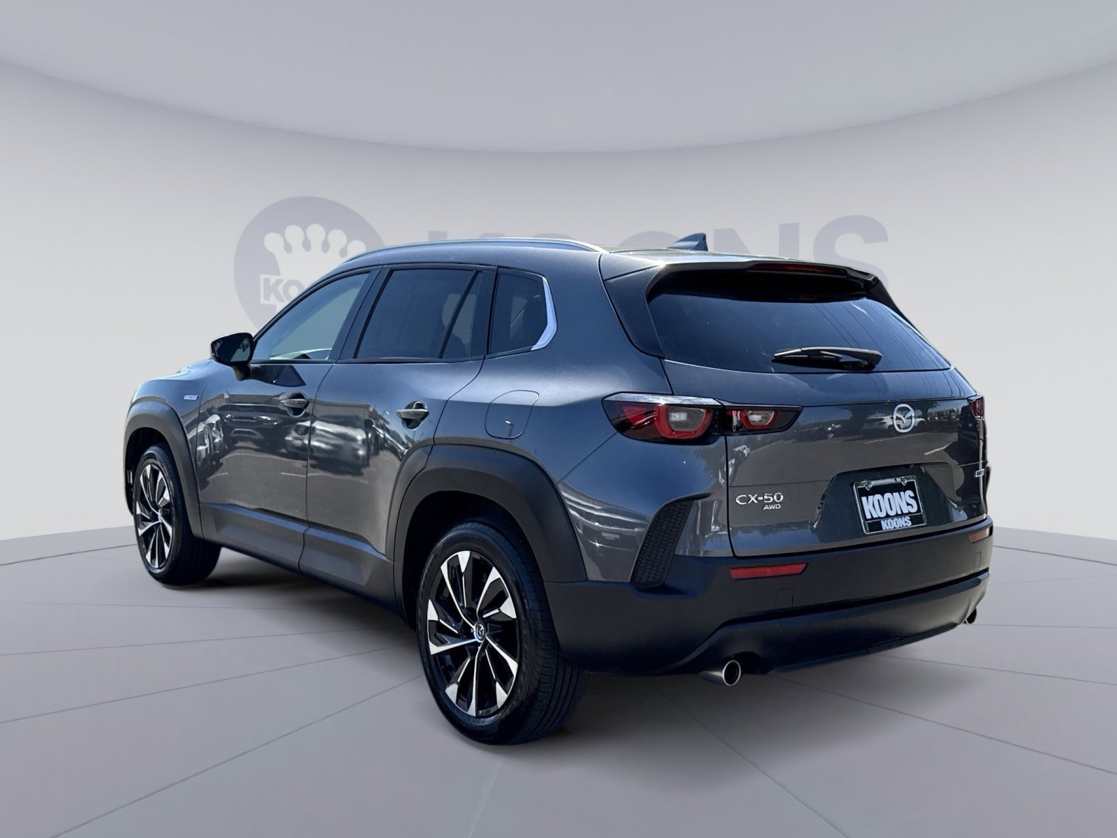 Used 2025 MAZDA CX-50 2.5 Hybrid w/ Premium Plus Pkg image 4