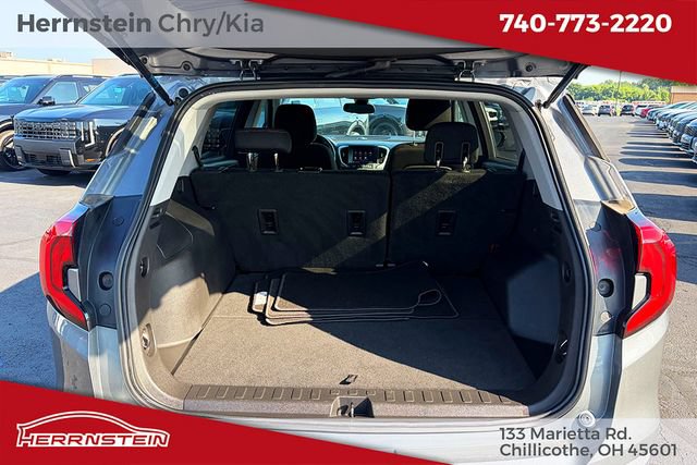 Used 2020 GMC Terrain SLE w/ Driver Convenience Package AWD/4WD image 22