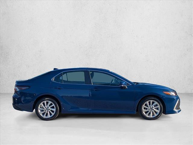 Used 2023 Toyota Camry LE w/ Convenience Package FWD image 4