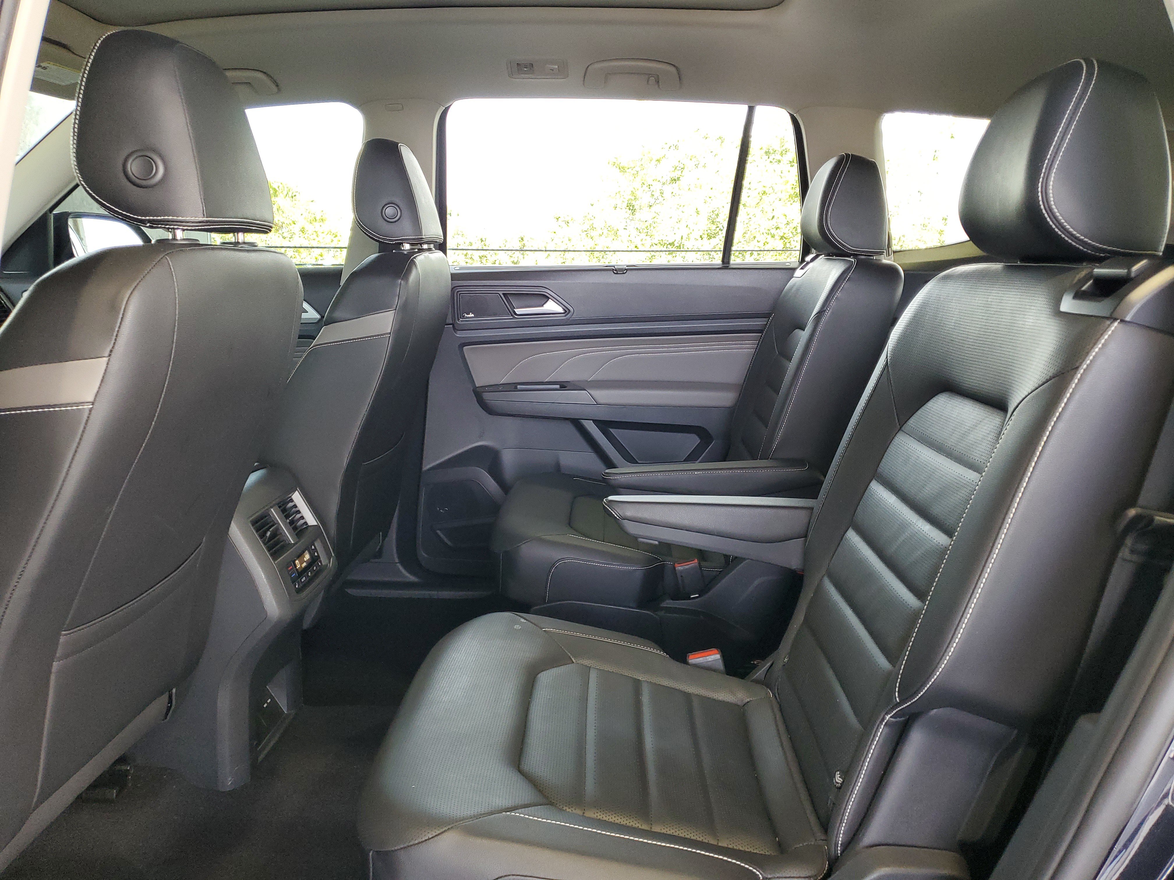 Used 2023 Volkswagen Atlas SEL Premium AWD/4WD image 9