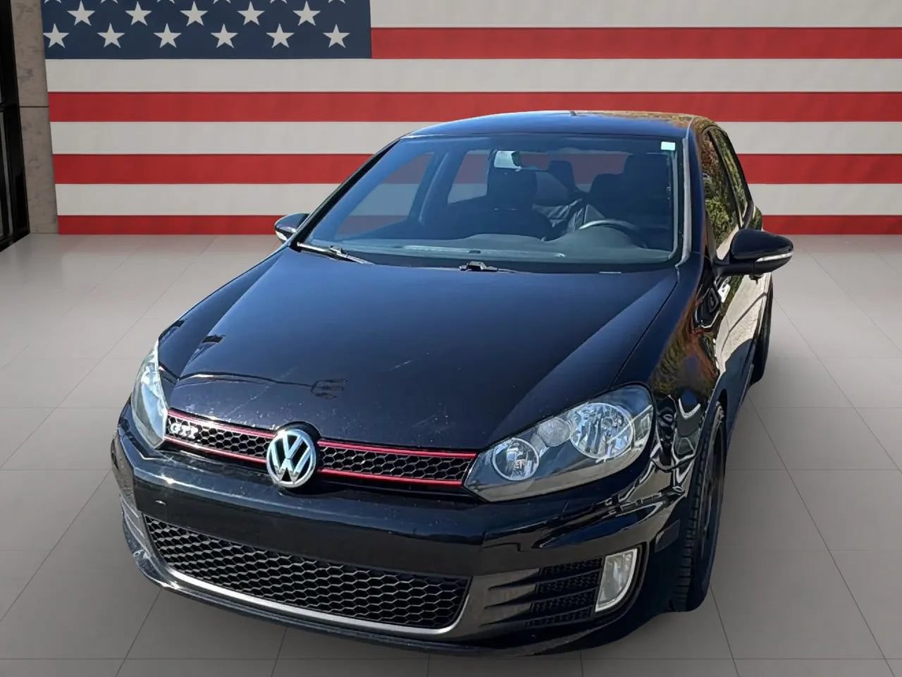 Used 2013 Volkswagen GTI Wolfsburg Edition FWD image 2
