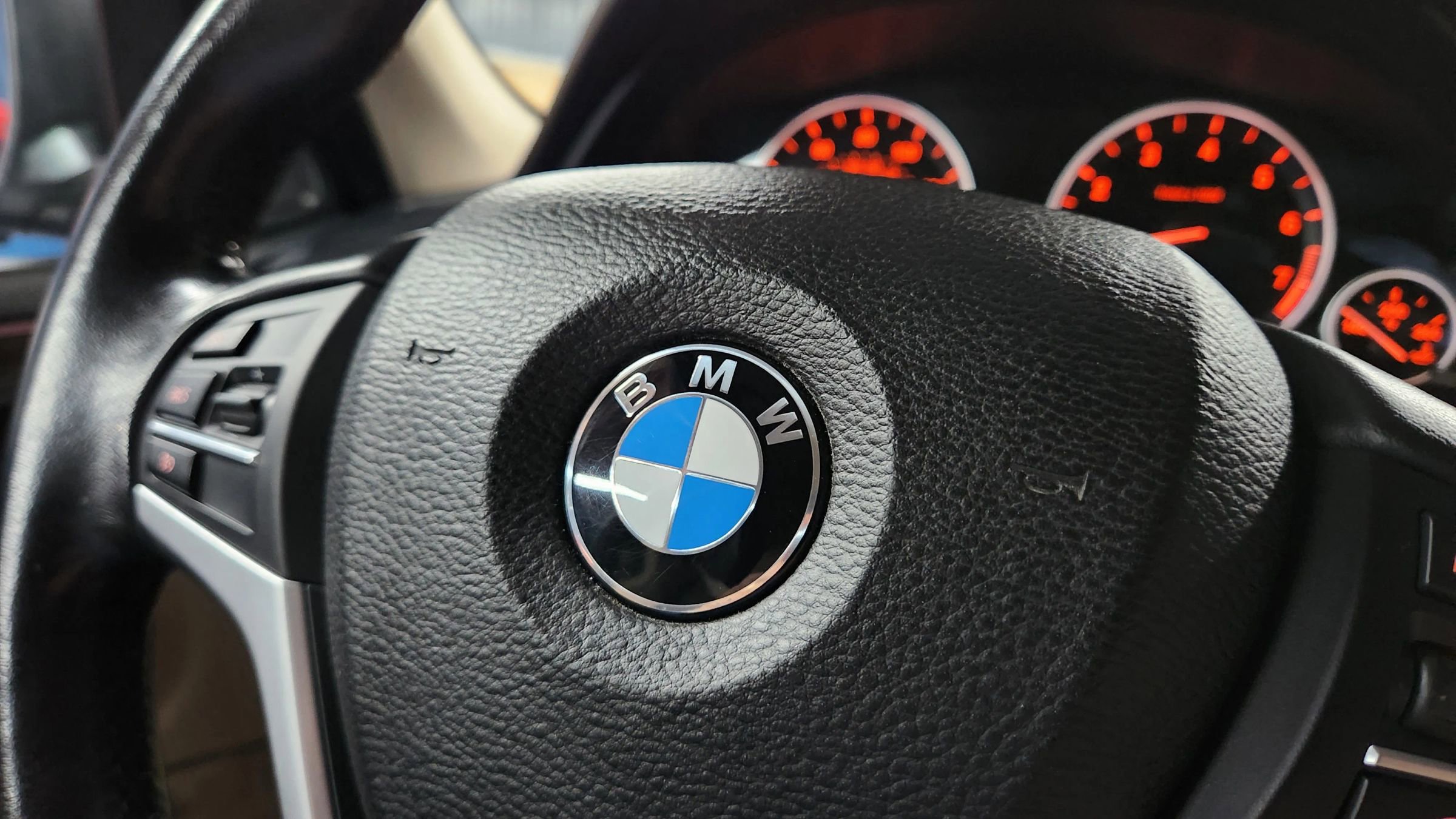 Used 2015 BMW X5 xDrive35i image 27