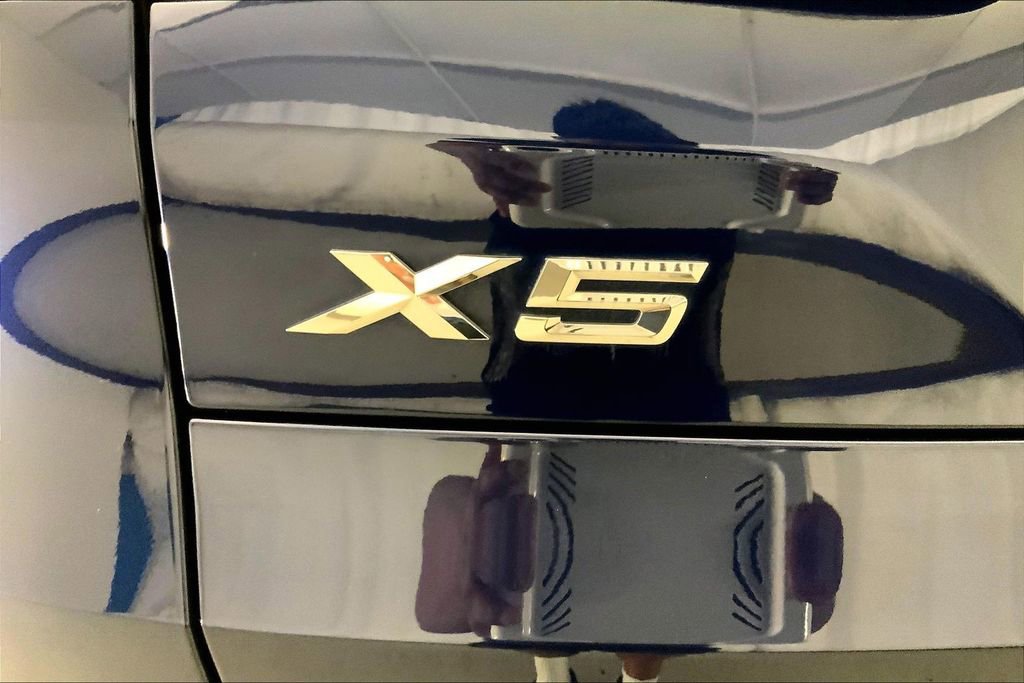Used 2020 BMW X5 xDrive40i w/ Premium Package AWD/4WD image 7