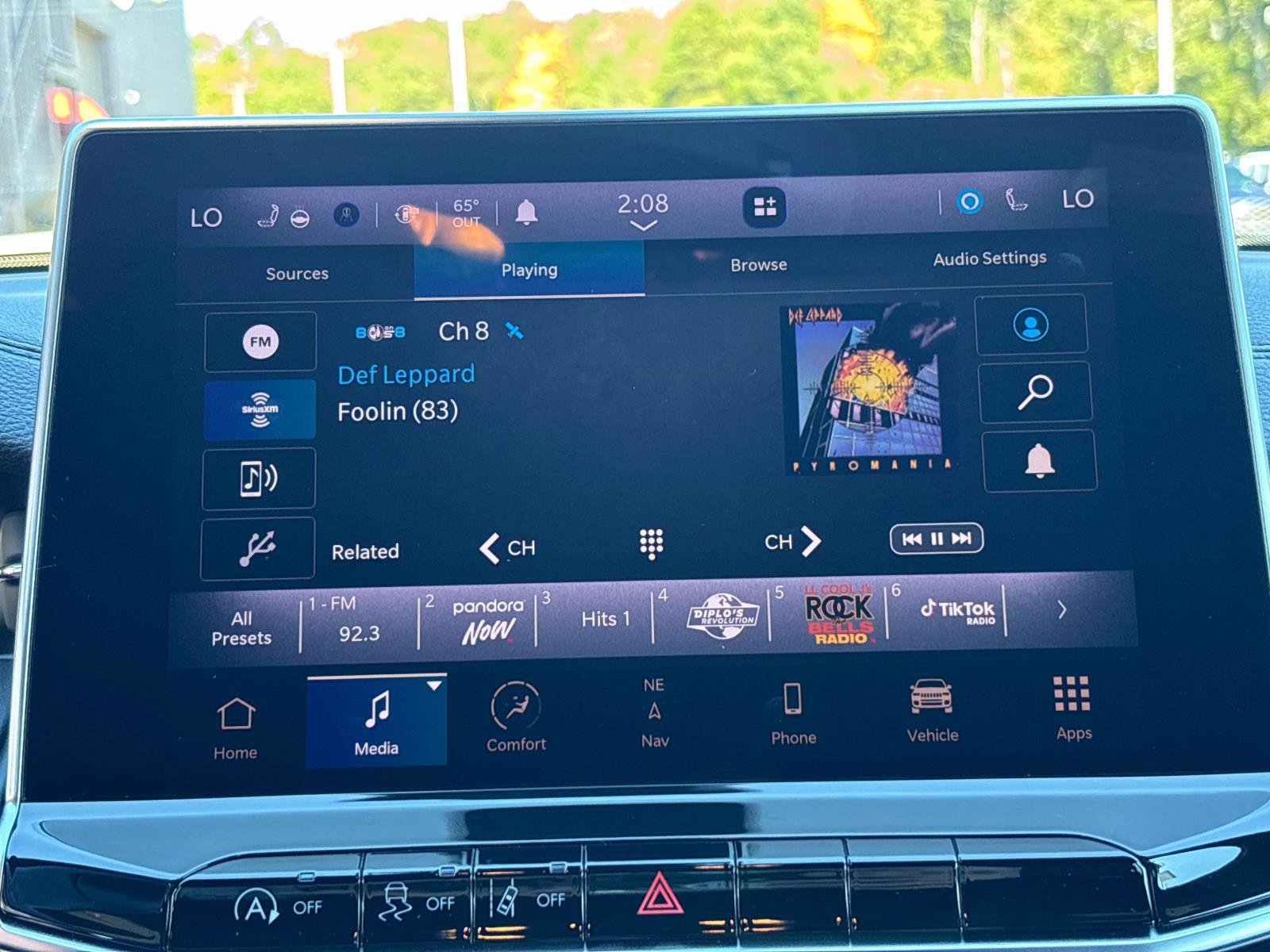 Used 2022 Jeep Compass High Altitude image 24