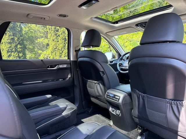 Used 2023 Hyundai Palisade Limited AWD/4WD image 22