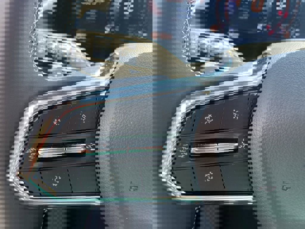 New 2026 Chevrolet Traverse LT FWD image 12