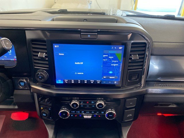 New 2026 Ford F250 Lariat w/ Black Appearance Package AWD/4WD image 28